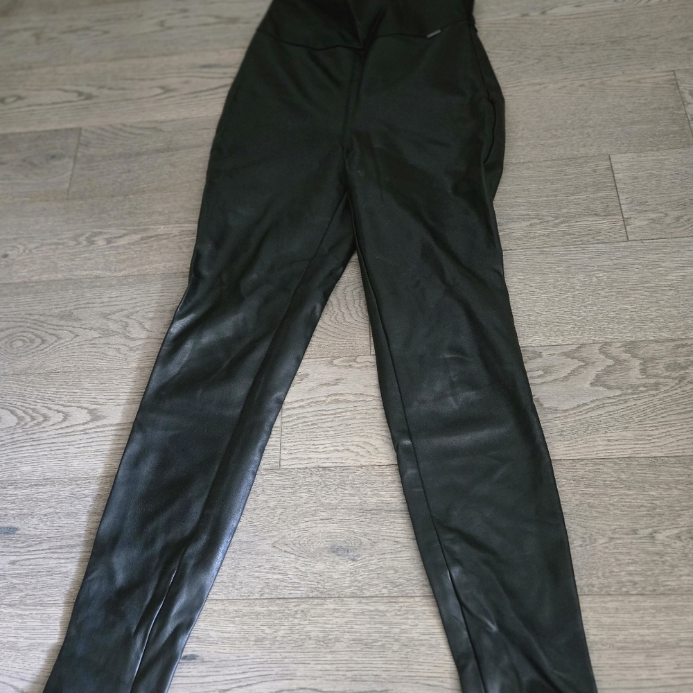 Guess Black Skinny Women's Pants